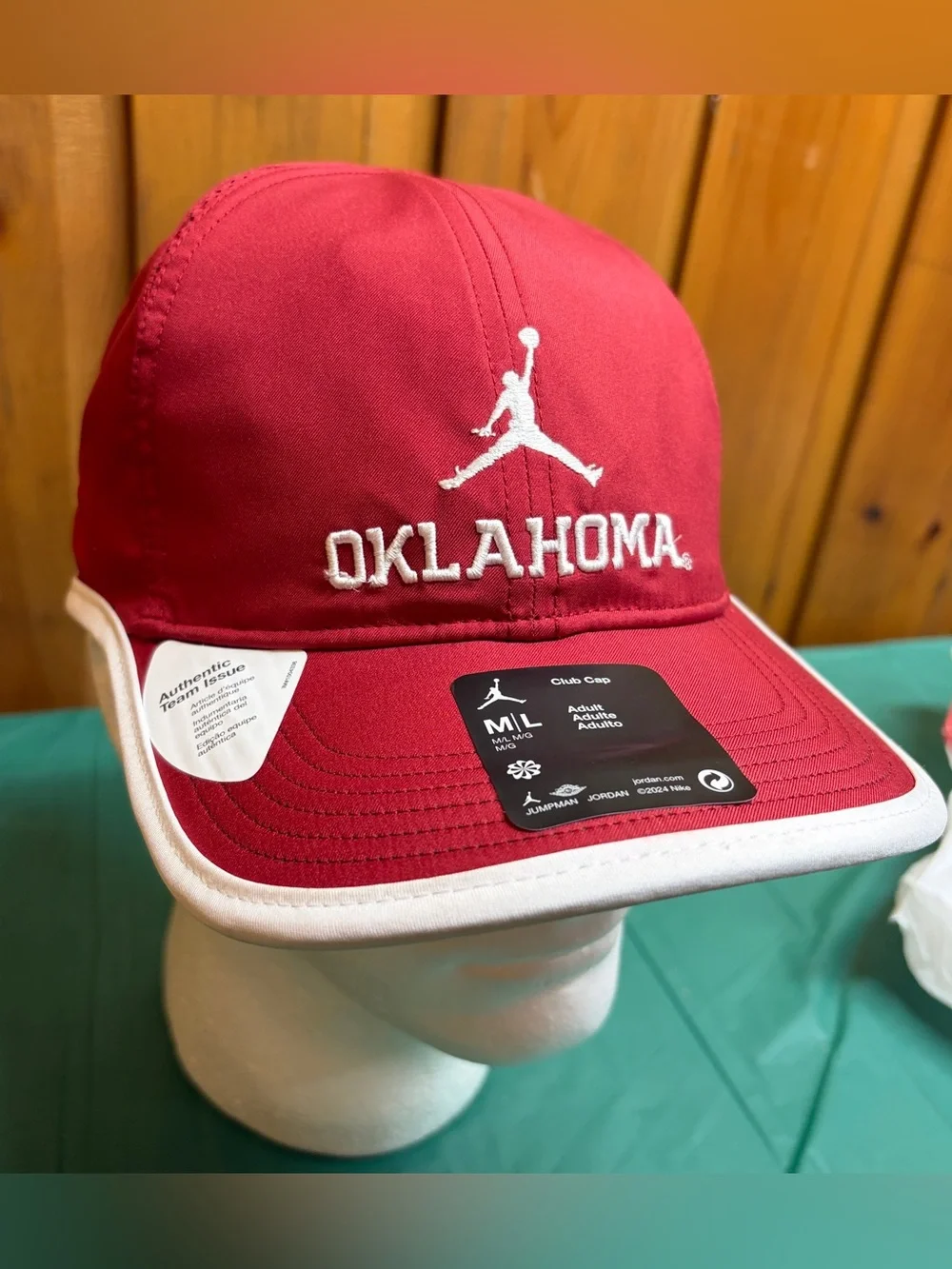 Oklahoma Sooners Jordan Hat Cap Dri-FIT Strapback Hat M/L NWT! Nike Running